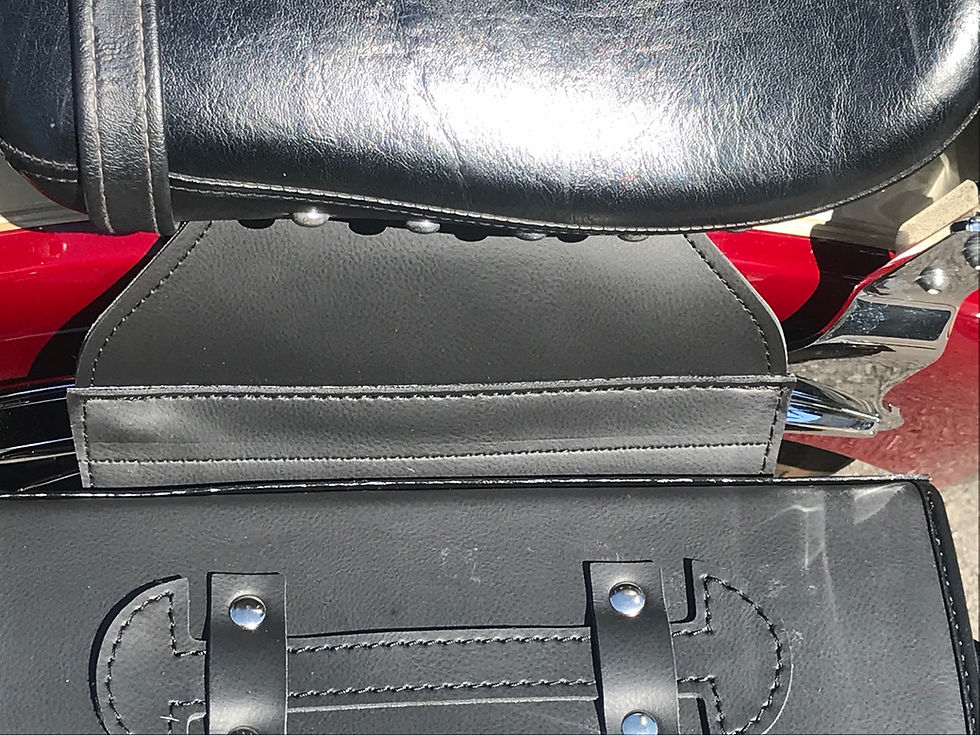 Thumbnail: Motorcycle Black Leather Saddle Bags Motorbike Genuine Leather PANNIERS Pairs La