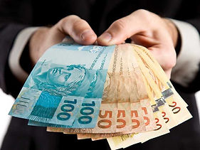 dinheiro-notas-de-100-reais-real.jpeg