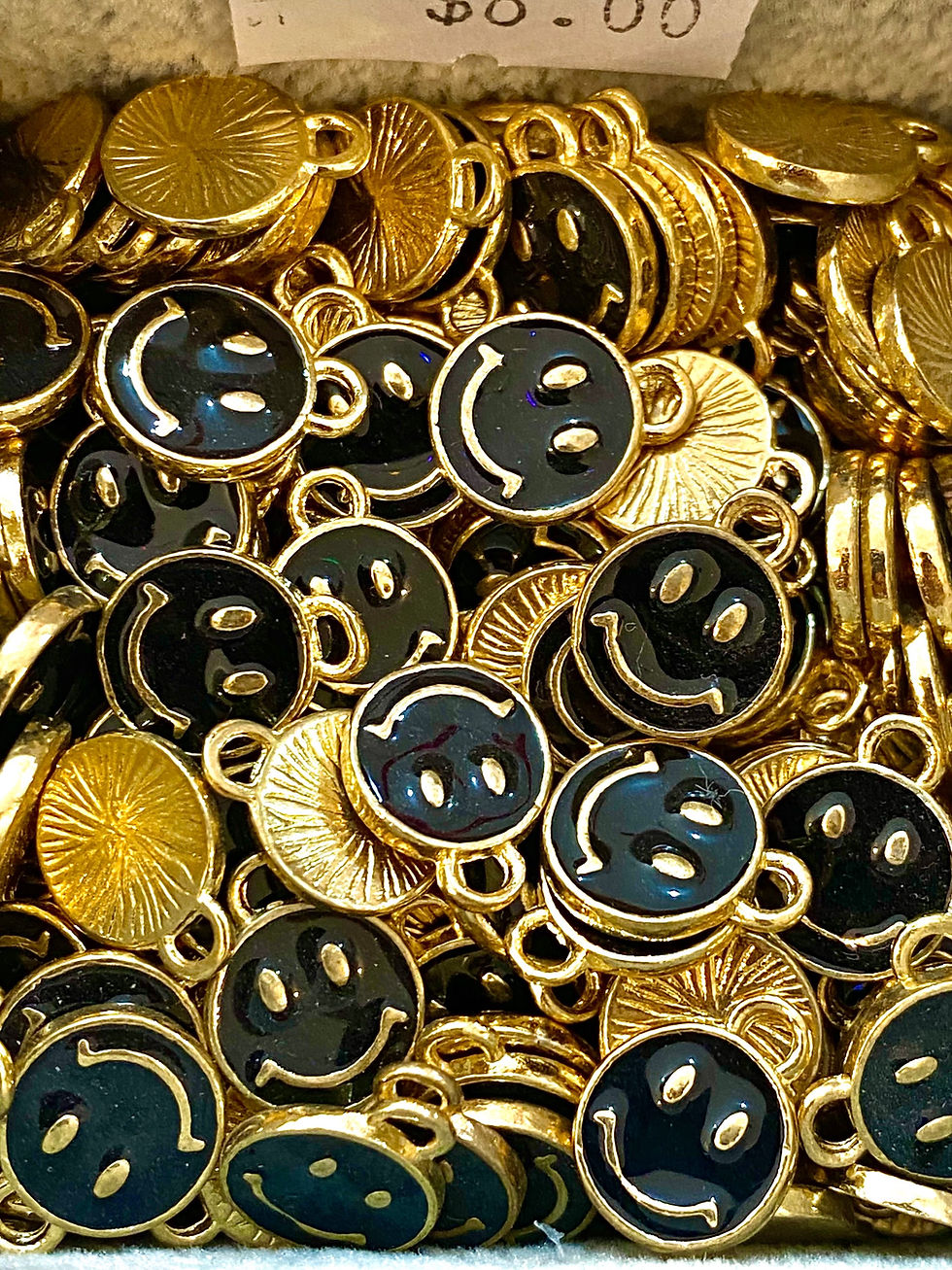 Miniatura: Caritas de chapa esmatadas 