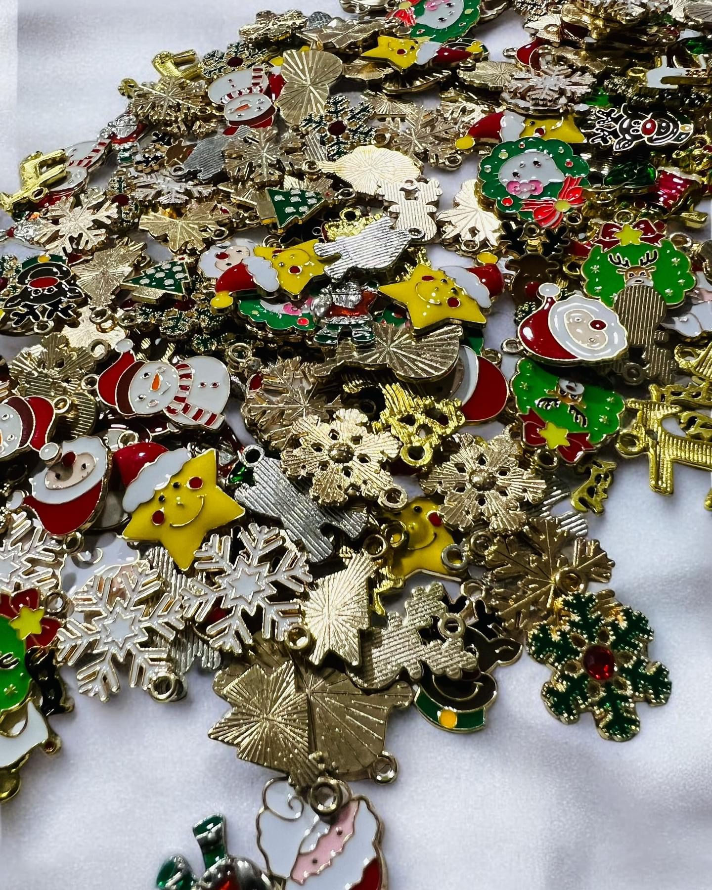 Dijes de navidad esmaltados 