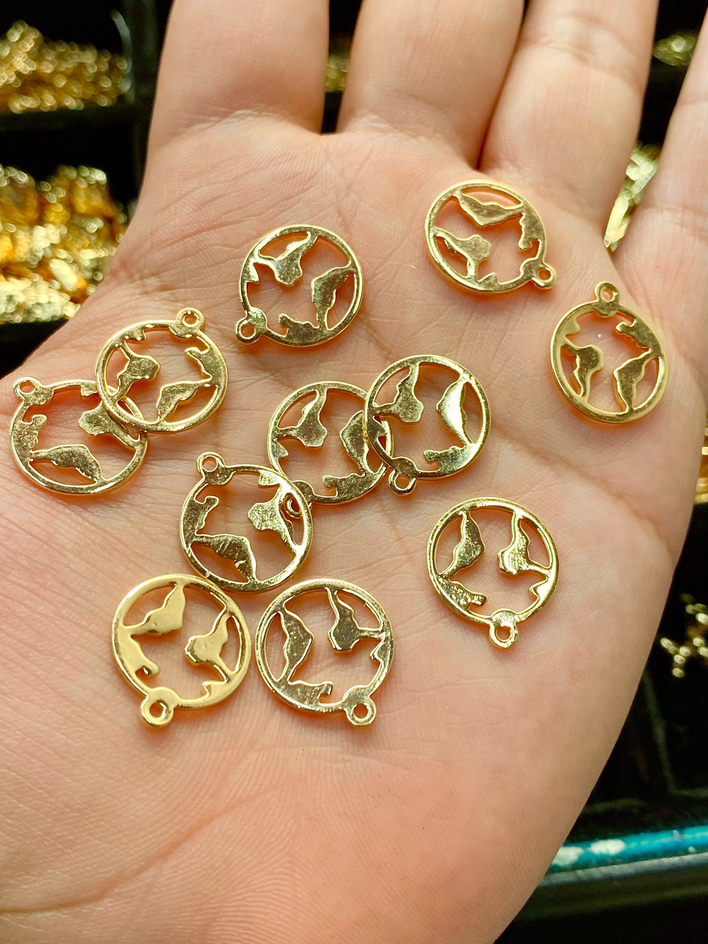 Planeta de Chapa de oro por pieza 