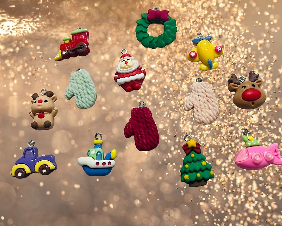Miniatura: Dijes navideños de resina 