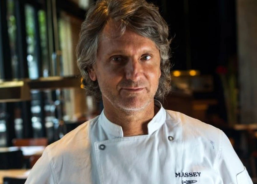 Bodegas Bianchi Y Pablo Massey Presentan La Segunda Entrega De Sin Boarding Pass