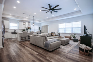 open concept cottage home design