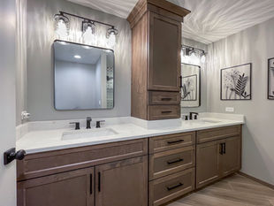From Outdated to Luxurious: This Full Bathroom Remodel Is Pure Inspiration!