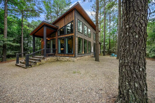 modern rustic tiny cabin