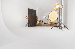Cyclorama (Infinity Wall) for seamless shoots.