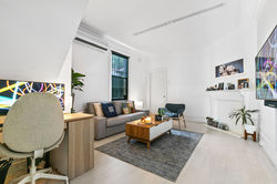 Viewing room for images.