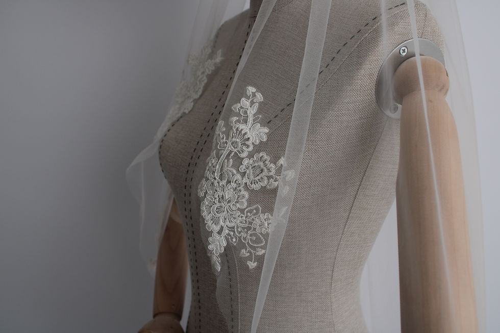 Thumbnail: Bridal veil with lace appliques