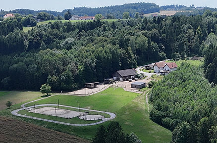 Quellenhof_Luftaufnahme.jpg