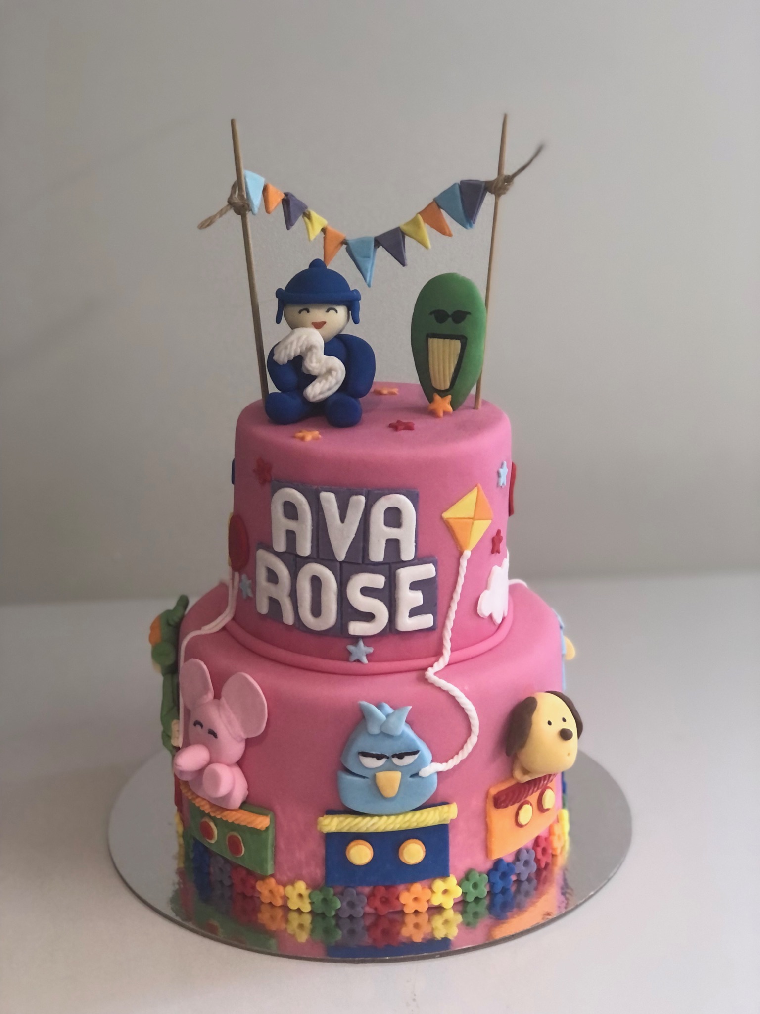 Le Sud Patisserie custom cake — handcrafted French-inspired design, Auckland
