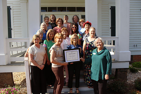 NSDAR - FF Hist Club - Moody Bradley House-USE.jpg