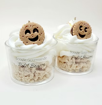 bougie avec gâteau petit beurre