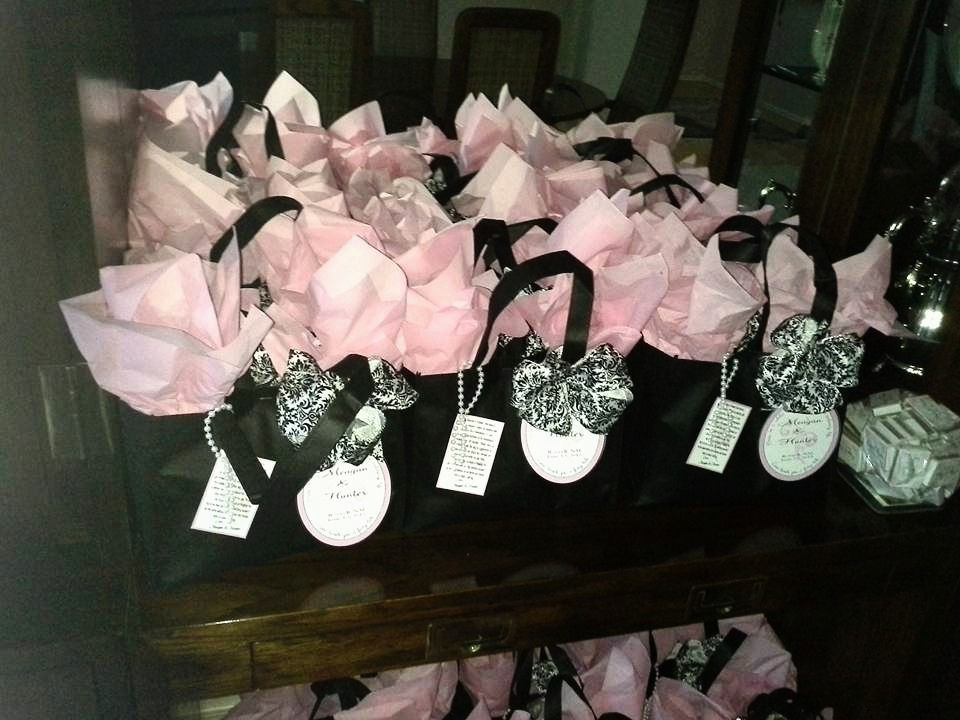 Thumbnail: Welcome/Goodie/Gift Bag (plain)