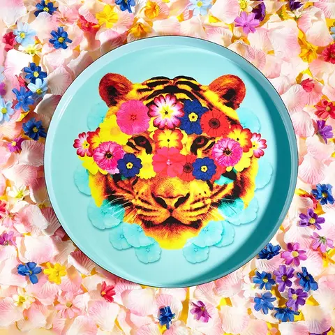 Decorative accessories