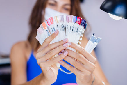 cosmética para uñas, productos de acryfine, productos acrilab, esmaltes para uñas, geles para uñas, servicio de mnicura