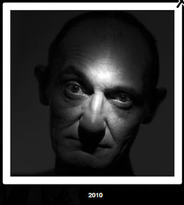 Alberto García-Alix. Algunas de las fotografías de su trabajo “De carne y hueso”. (Ver nota iii a pié de página)