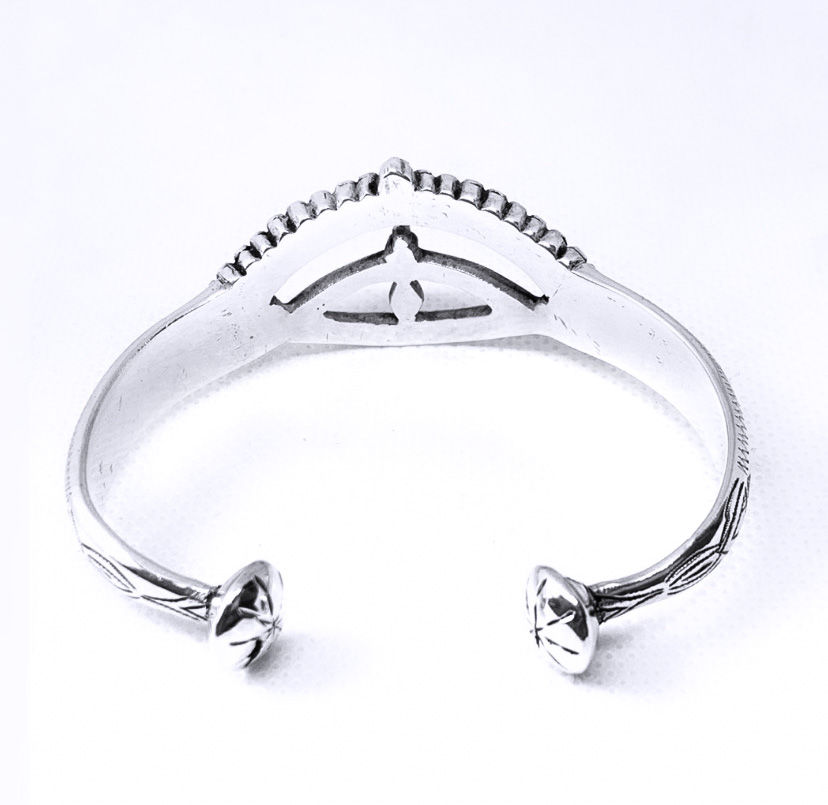 Thumbnail: Eyes of the Desert Bangle | Sterling Silver