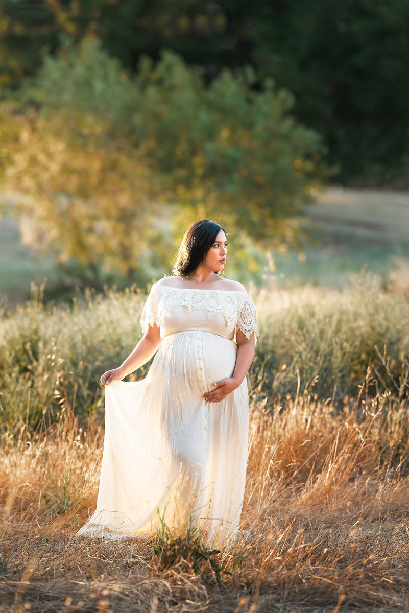 Maternity Photo - Sacramento Outdoor Maternity Session