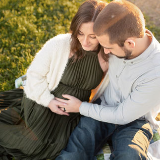 Maternity session at Gibson Ranch by Best maternity photographer in Sacramento and Roseville.