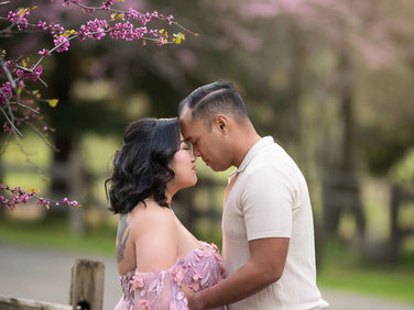 Jessica’s spring maternity session at the lavender farm featuring early spring blooms, soft light, and romantic gowns. Captured by the best Sacramento maternity photographer, these portraits showcase the love and joy of expecting parents.