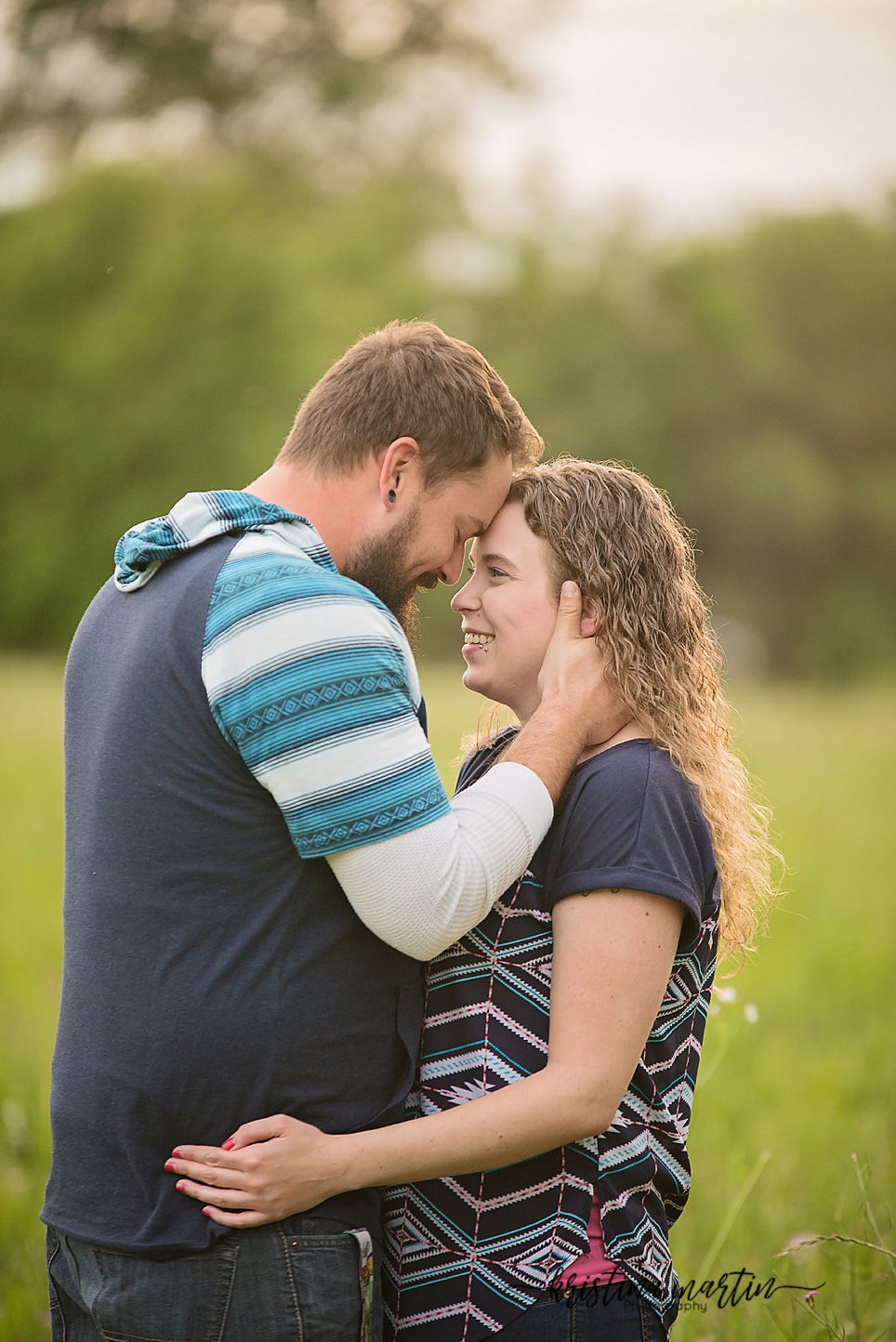 Outdoor photographer, photographer, sacramento photographer, lifestyle photographer, family photographer, newborn photographer, maternity photographer, event photographer, business headshots, roseville photographer