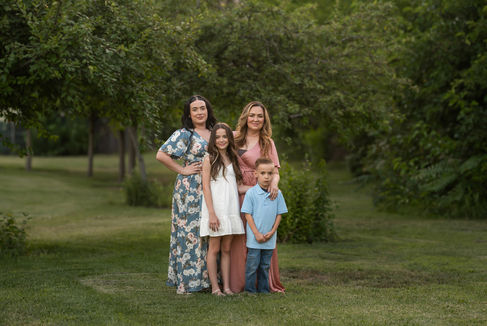 Family photoshoot in the local Almond Grove park by Sacramento Family Photographer Kristina Martin