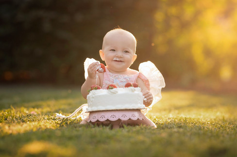 Images from Emily’s 3-month and 12-month milestone sessions, taken at a nature reserve in Citrus Heights and a scenic Rocklin location, by best Sacramento family photographer.