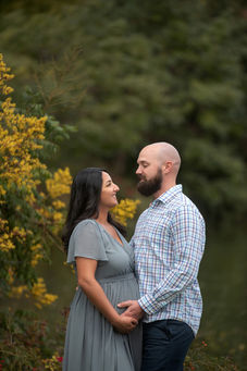 Maternity session in the Redwood Trees by Sacramento Best Portrait Photographer Kristina Martin Photography.