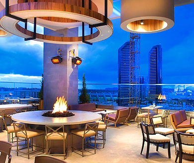 best_rooftop_bars_in_san_diego_california_edited.jpg