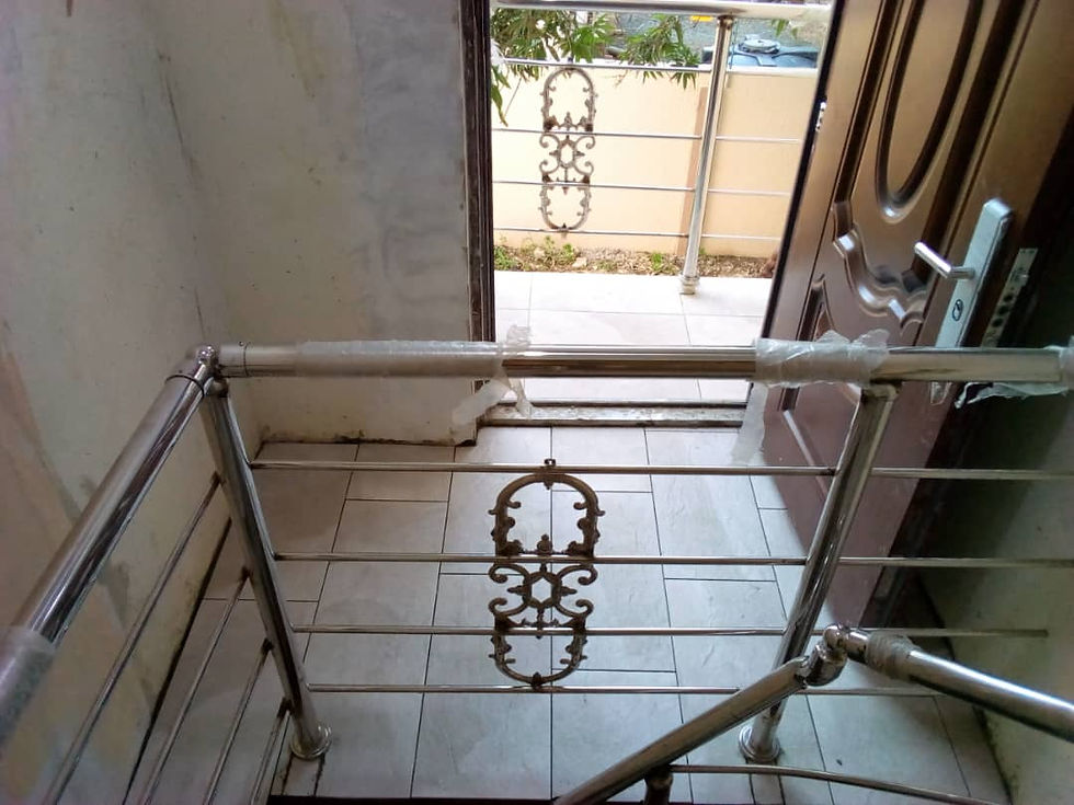 Thumbnail: 9 BEDROOMS PLUS MANSION FOR A QUICK SALE IN ACCRA