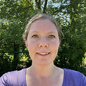 Rachel Garber headshot.jpg