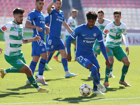 The opening matches ended in a draw