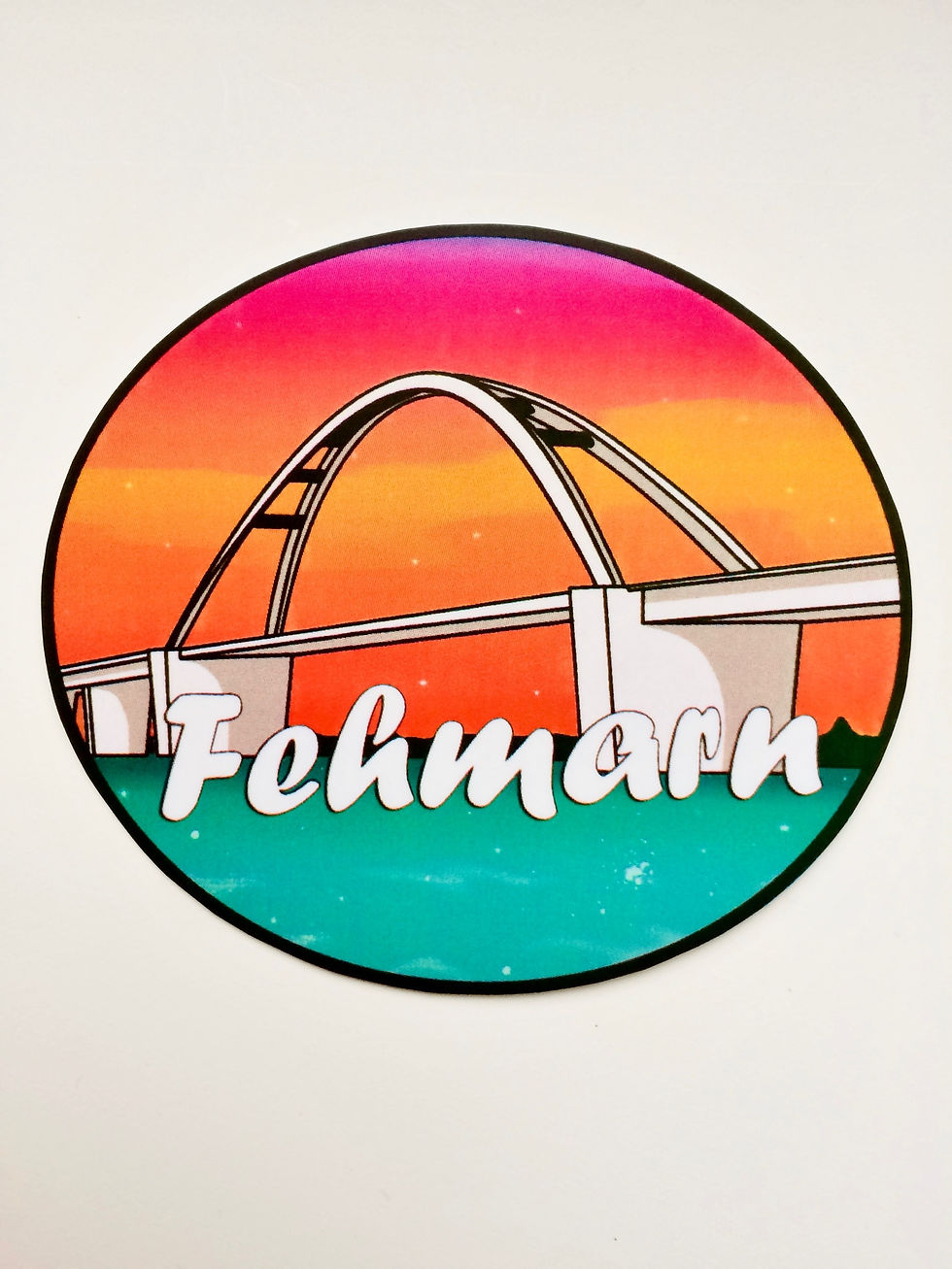 Miniaturbild: Handgemachter Vinyl-Aufkleber Fehmarnsund Brücke Bunt