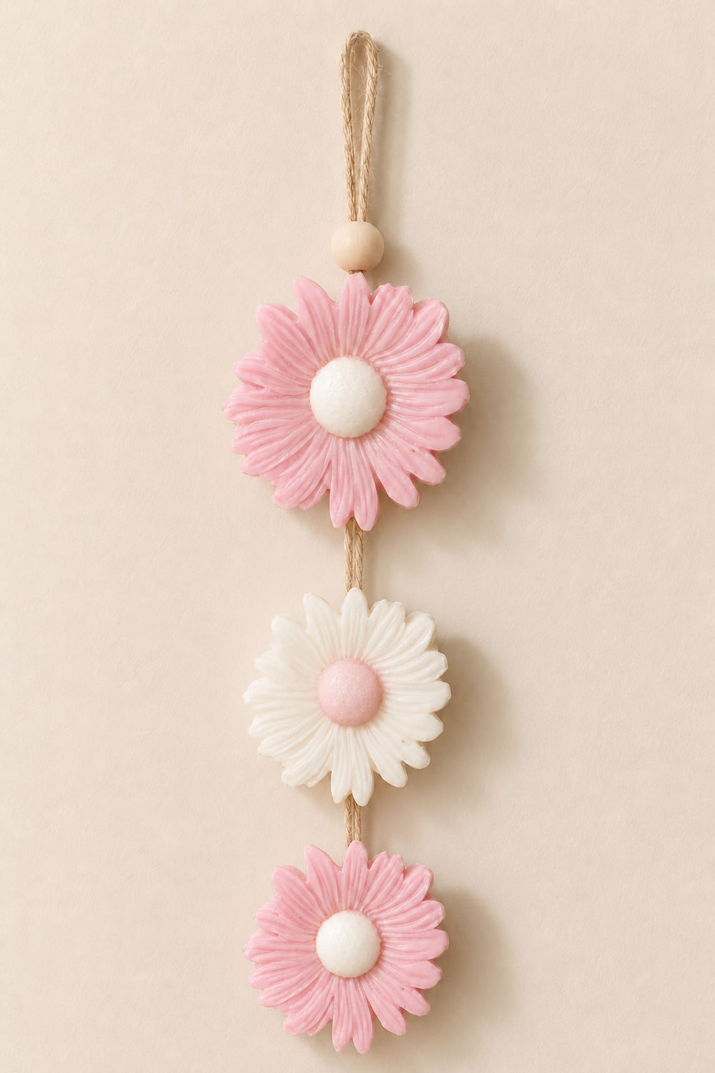 Pendentif parfumé « Trio de Douceur » – Trois fleurs