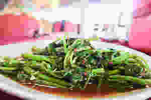 food from the Golden Prawn, Batam // sunnyinjune.com