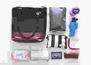 my every day carry - what's in my bag: from a mom of three // sunnyinjune.com