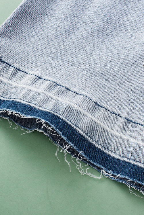 Thumbnail: Blue Acid Wash Contrast Edge Pocketed Cropped Jeans