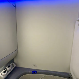 Ethiopian Airline 787-9 Business Class Toilet