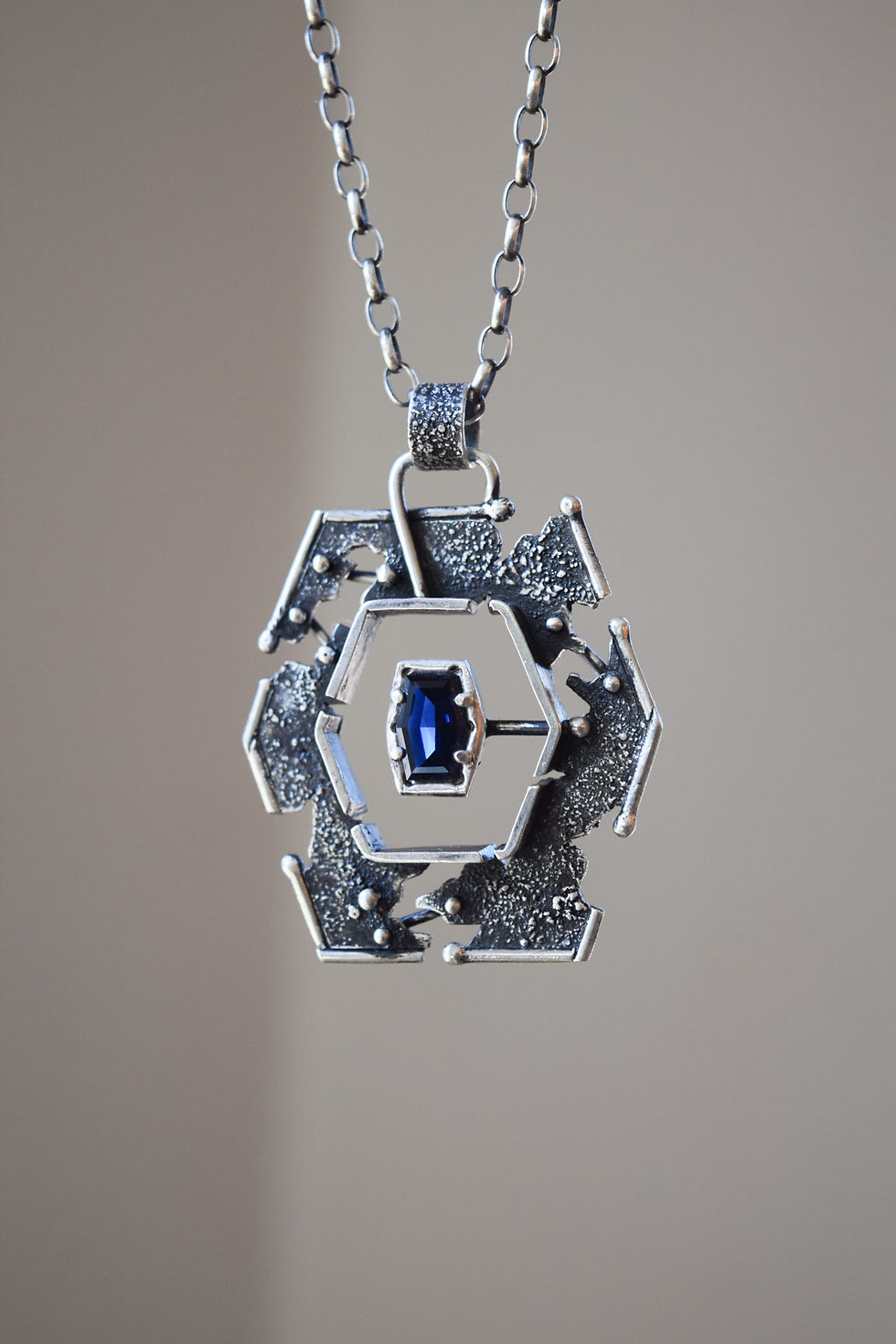 Thumbnail: Nightbreak / Australian Sapphire & Sterling Silver Pendant+ Chain
