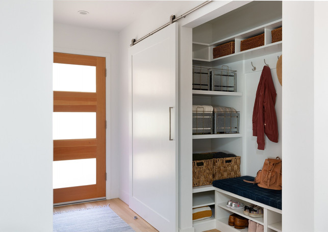 entry+closet.jpeg