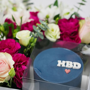 Cake & Flowers Box