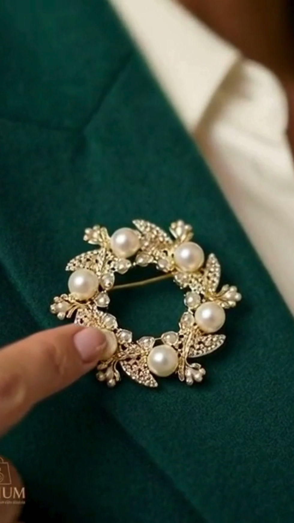 Thumbnail: Şık ve Kaliteli Trend Kadın Broş Zeytin Dalı İnci Serisi