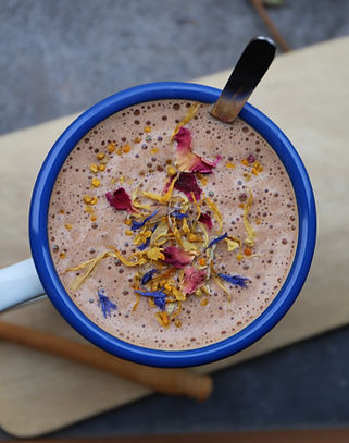 healthy hot chocolate oat milk creamy latte vegan