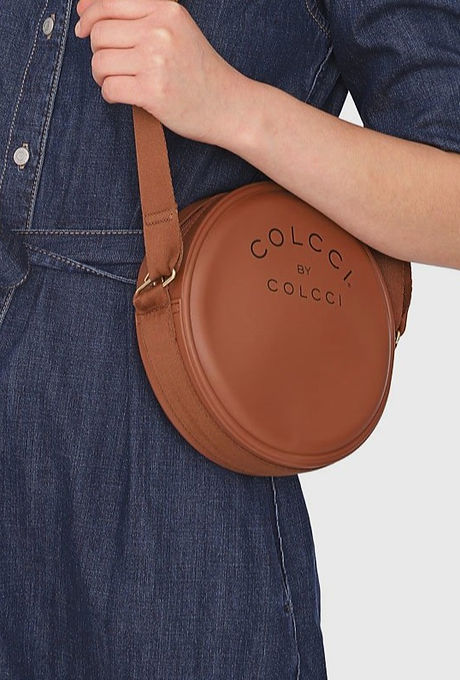 Colcci-Bolsa-Colcci-Redonda-Marrom-6643-0207973-1-zoom_edited.jpg