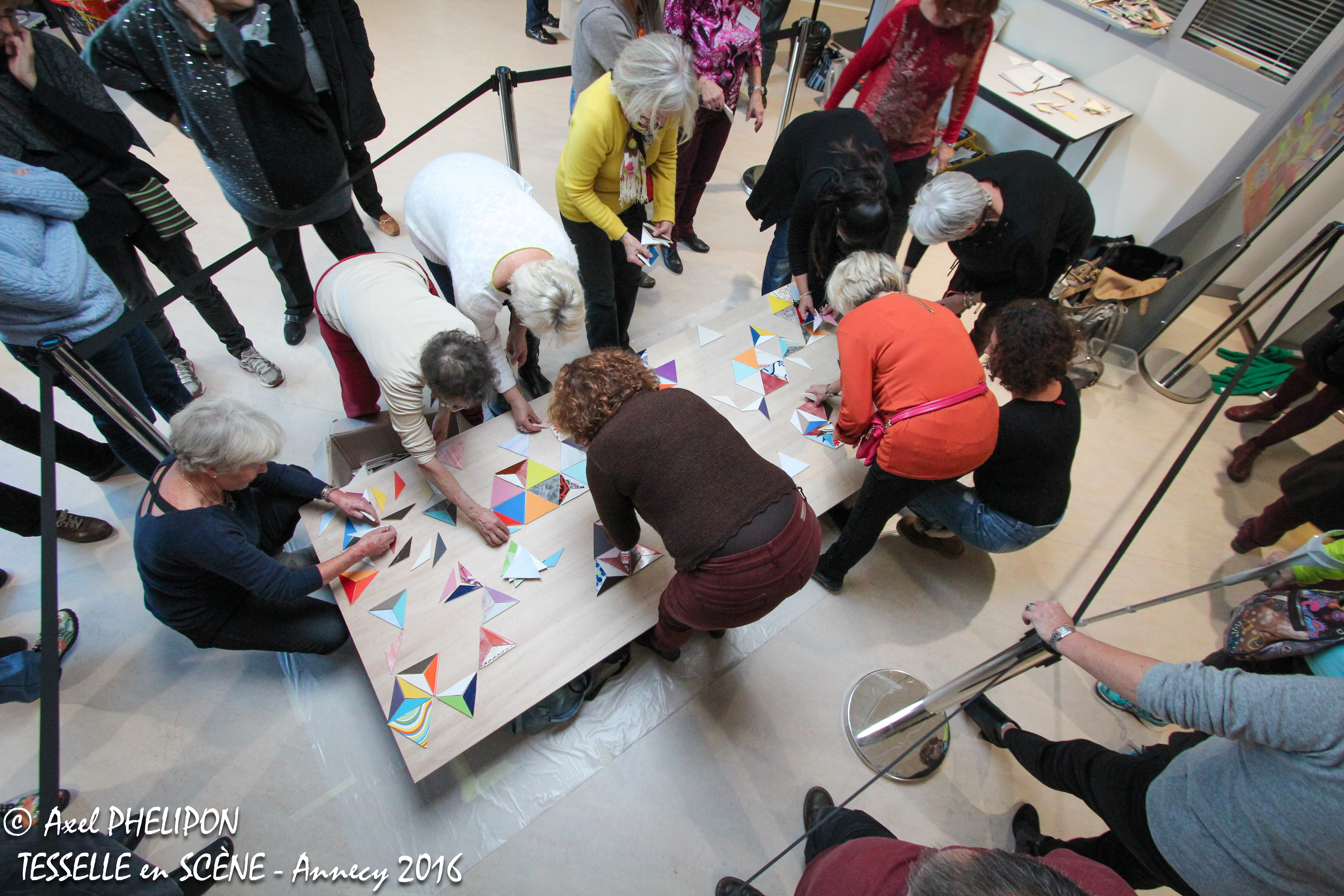 Fresque collective "Tous Unis"
