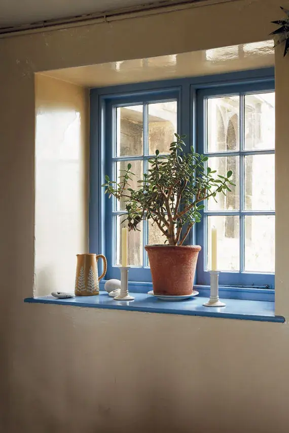 Thumbnail: farrow and ball String no 8