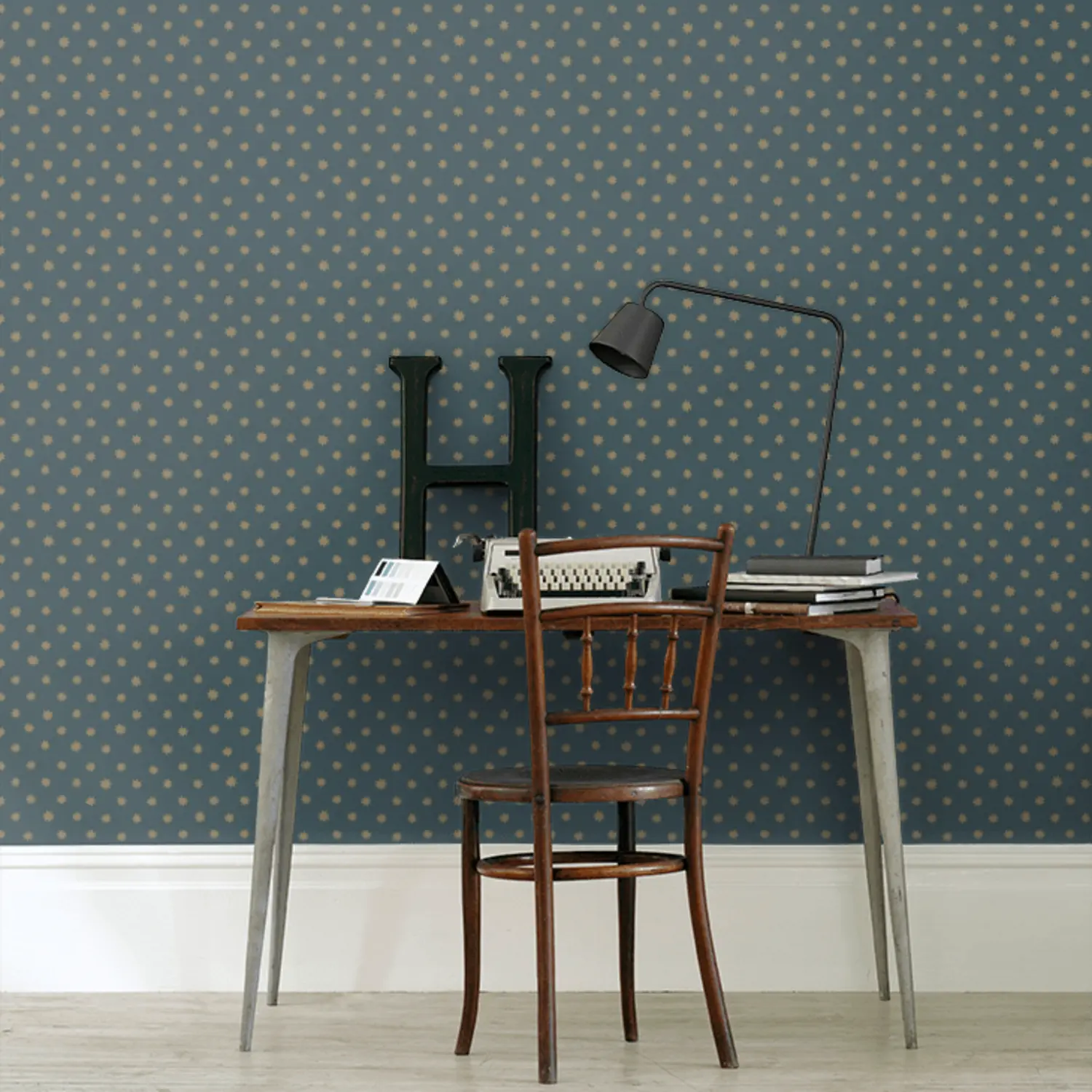 Little Greene - Lower George St. - Comet - Wallpaper