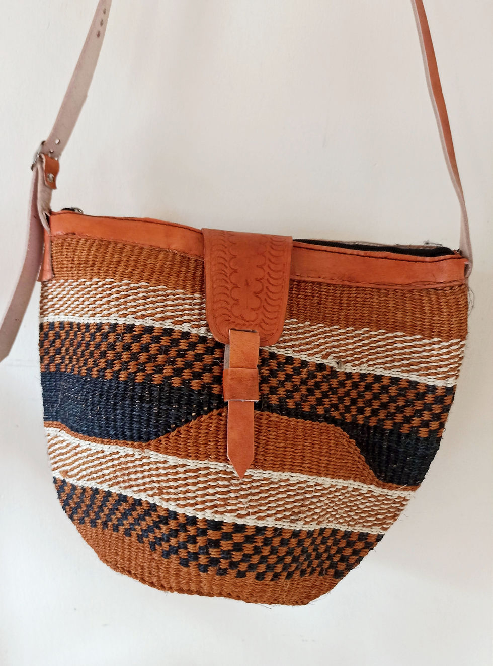 Thumbnail: african sisal crossbody bag