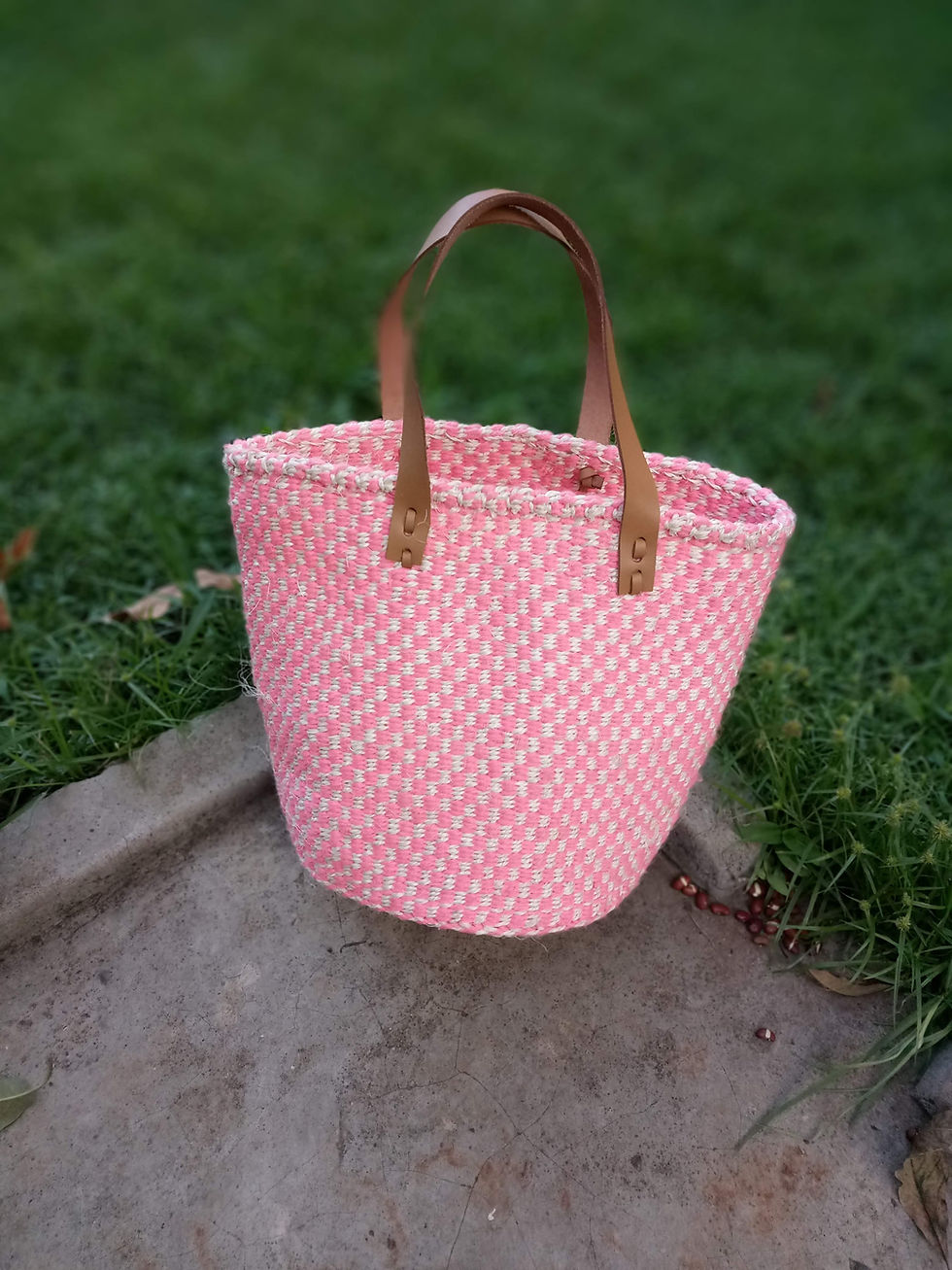 Miniatura: Hand Woven Wool Handbag